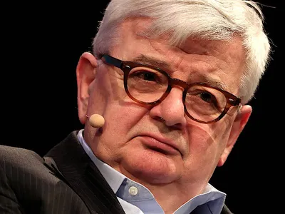 Fostul ministru german de externe Joschka Fischer a afirmat că retragerea trupelor NATO din Afganistan "fără negocieri" prealabile a fost "o greşeală". / Foto: ips-journal.eu