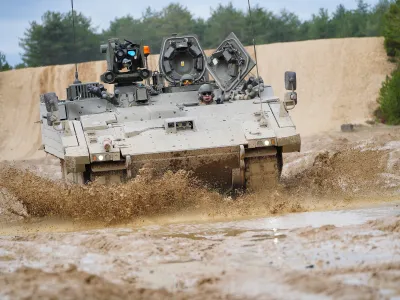 Un convoi de trupe ucrainene înaintează spre granița cu Transnistria/Foto: Profimedia Images