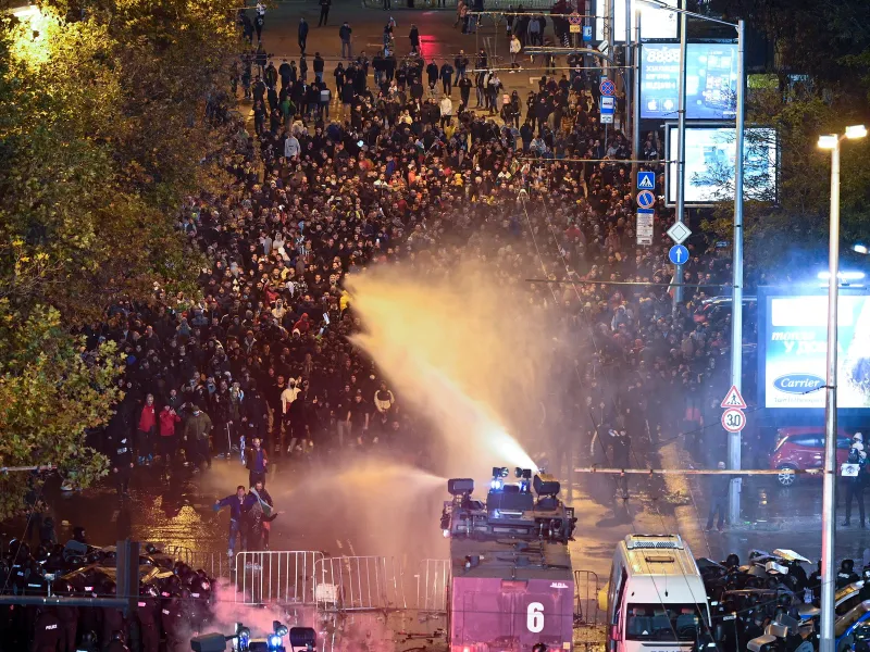 Haos și violențe la Sofia - Foto: Profimedia Images