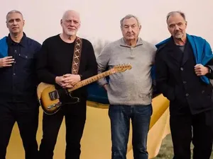 David Gilmour și Nick Mason, flancați de Nitin Sawhney și Guy Pratt. / Foto: theguardian.com