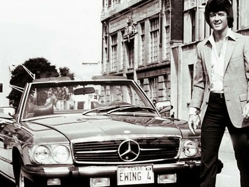 Mercedes-ul SL al lui Bobby Ewing - Foto: pinterest.com