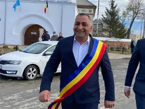 Primar condamnat definitiv pentru proxenetism, reales în funcție într-o comună din Brăila - Foto: Facebook/ Costica Dobre