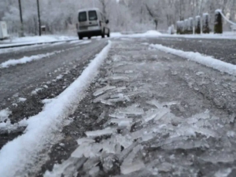 Avertizare meteo pentru Capitală: Burniță care va duce la depunerea poleiului/FOTO: oradeaindirect.ro