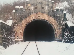 Cel mai lung din România va fi transformat în „tunel al groazei” / FOTO: www.weradio.ro