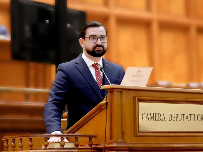 Fostul ministru al Agriculturii, Adrian Chesnoiu, urmărit penal de DNA pentru abuz în serviciu/FOTO: Facebook/Adrian Chesnoiu